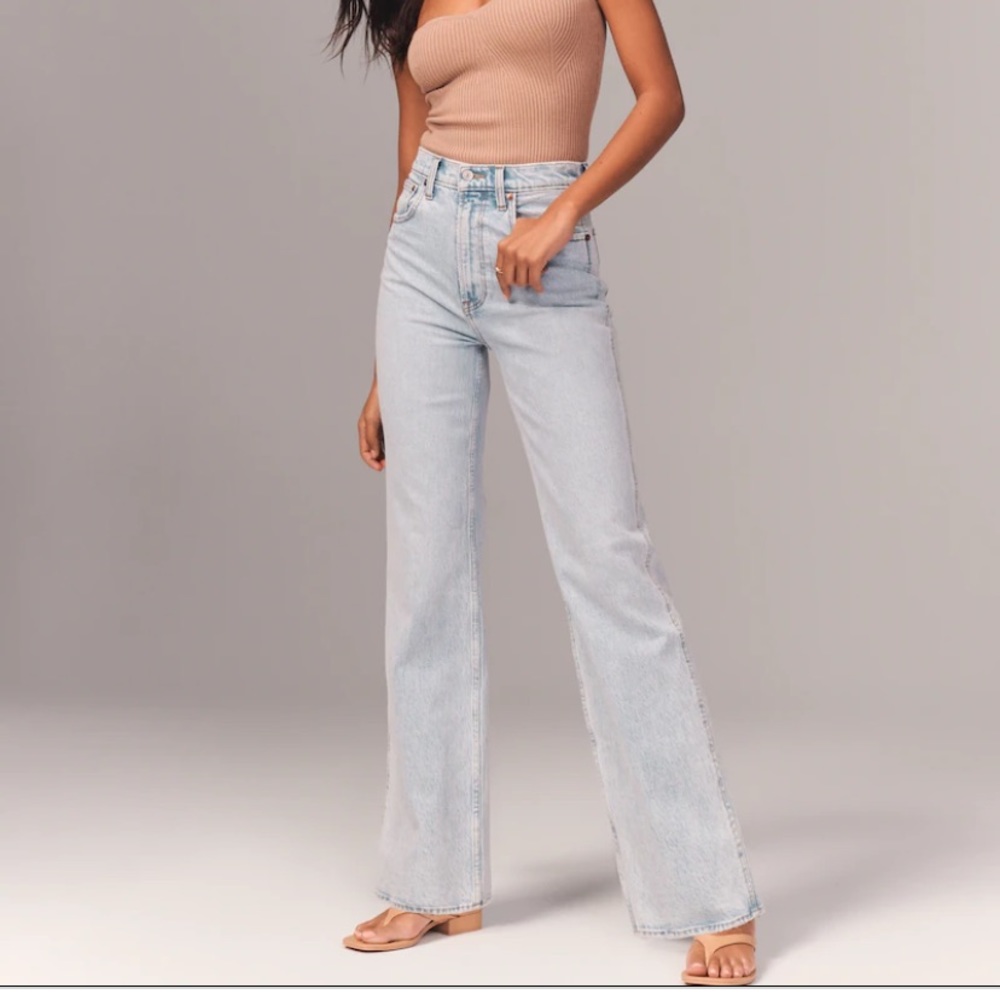Abercrombie 90s ultra high rise relaxed jeans